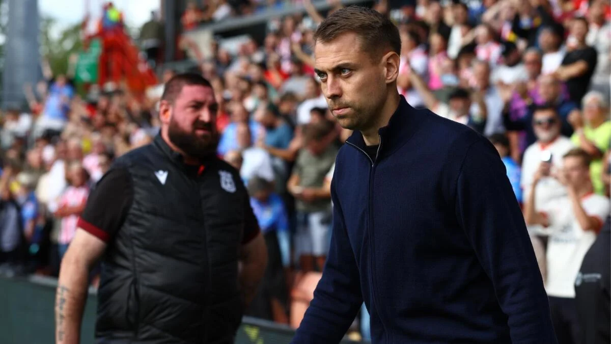 Southampton coach Tonda Eckert gets suspended six-week ban following Spygate scandal